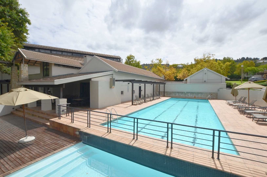 5 Bedroom Property for Sale in Kanonberg Western Cape